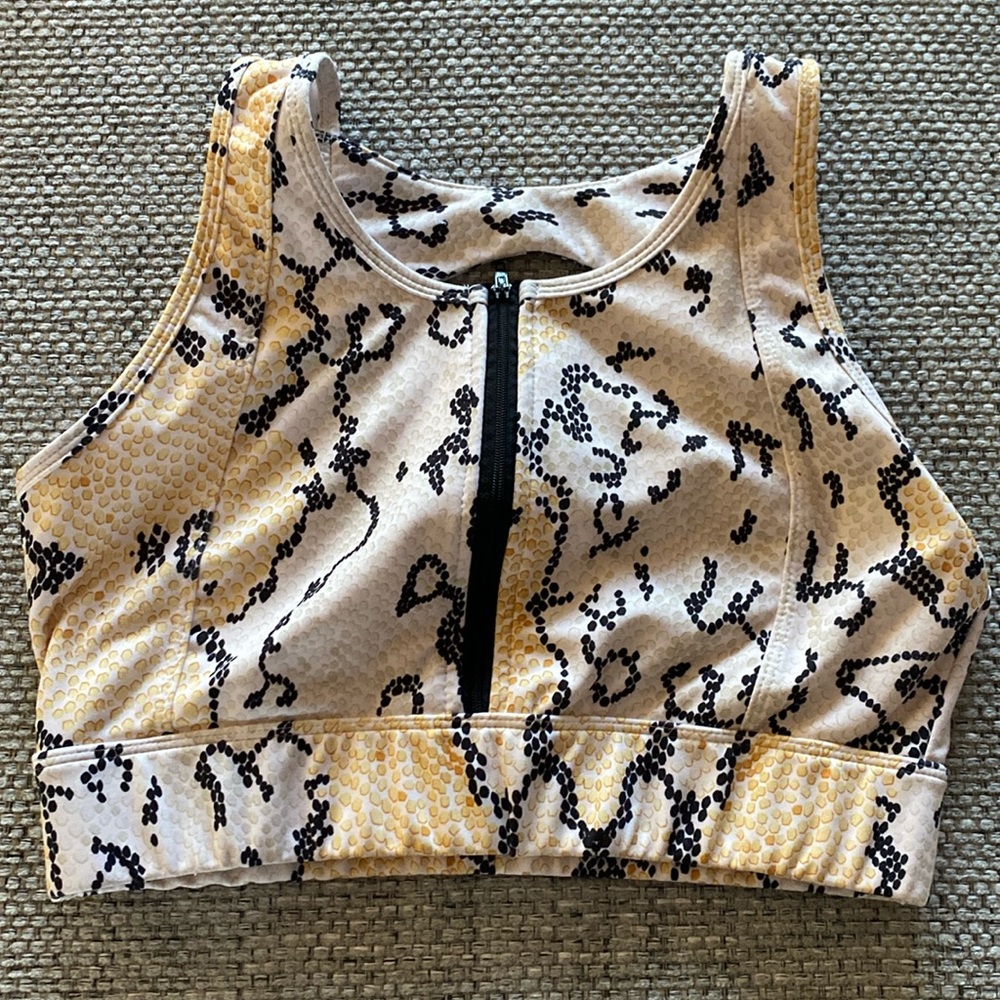 Cute snakeskin bra